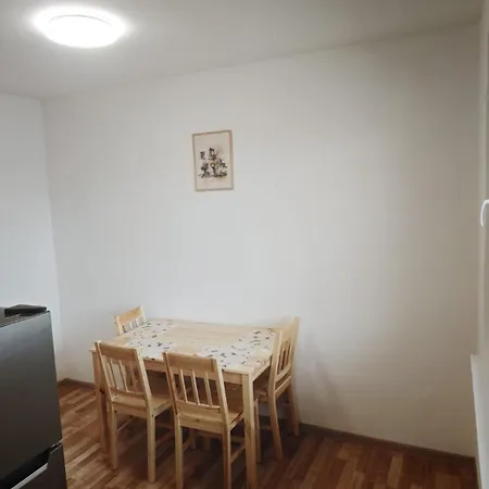 Apartment Pro 4 Osoby, B1 Bilina
